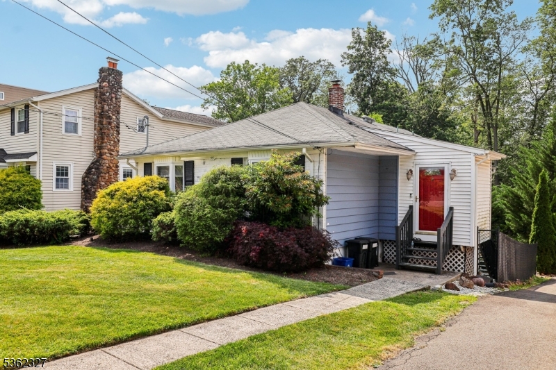 55 Ferndale Rd