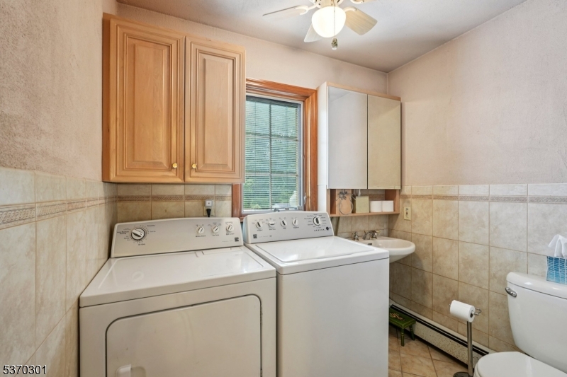 17 Mayhew Dr