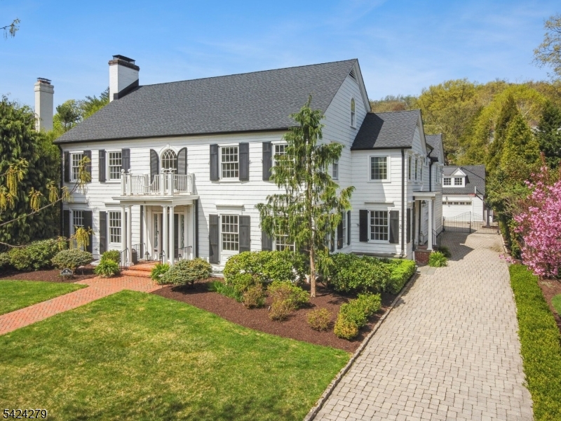 36 Edgemont Rd