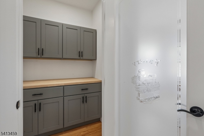 110 Elmwood Rd