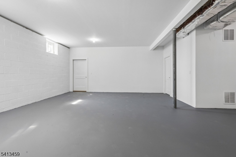 110 Elmwood Rd