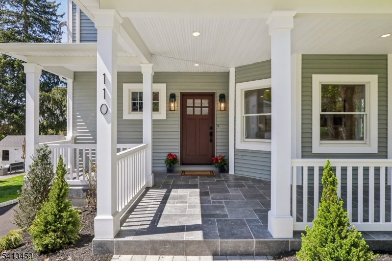 110 Elmwood Rd