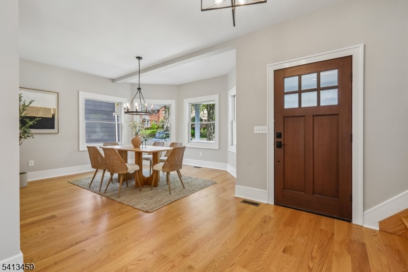 110 Elmwood Rd