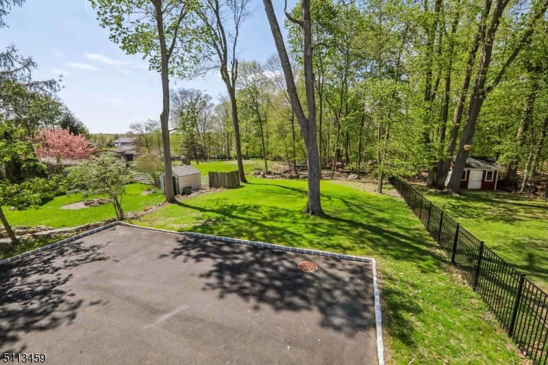 110 Elmwood Rd