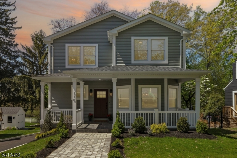 110 Elmwood Rd