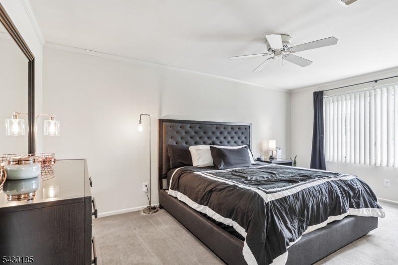 10 Fells Manor Rd