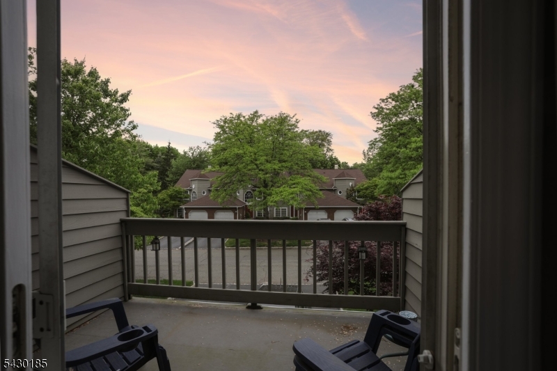10 Fells Manor Rd