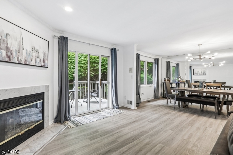10 Fells Manor Rd