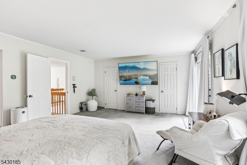 10 Fells Manor Rd