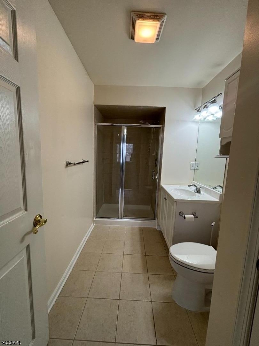 179 Roseland Ave 1