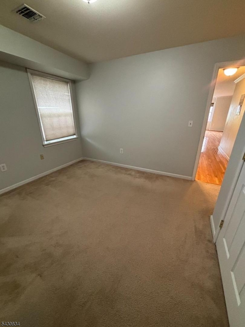 179 Roseland Ave 1