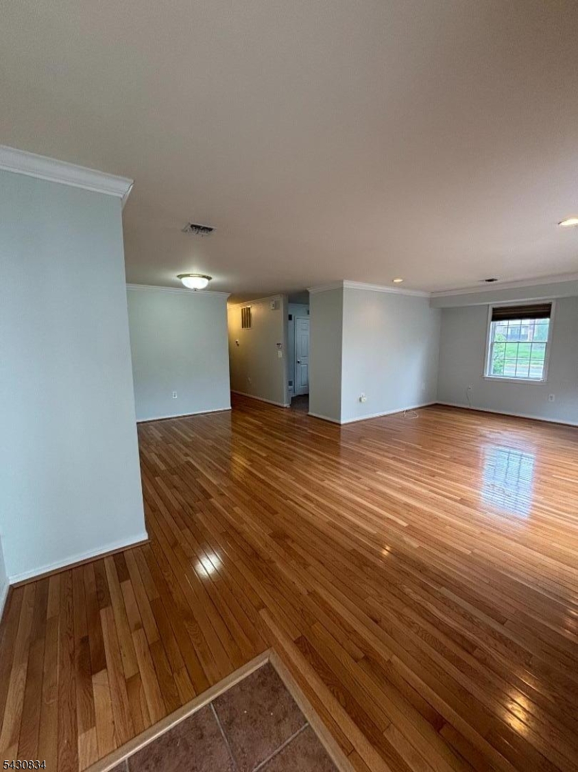 179 Roseland Ave 1