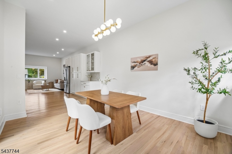 63 Westland Rd