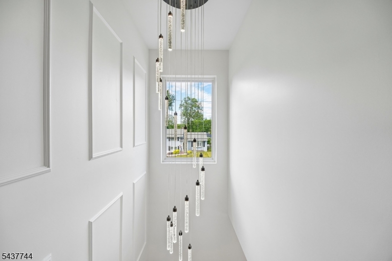 63 Westland Rd