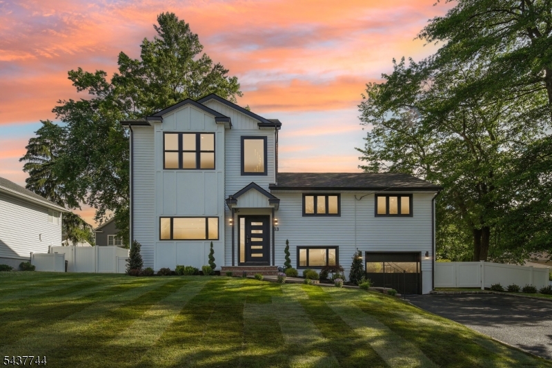 63 Westland Rd