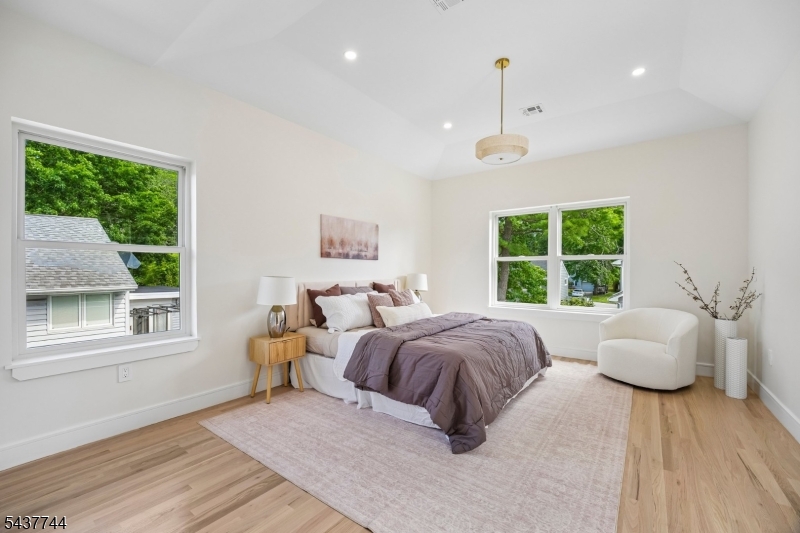 63 Westland Rd