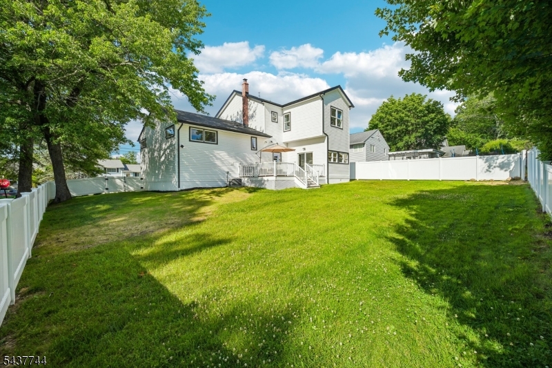 63 Westland Rd
