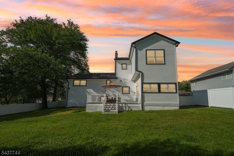 63 Westland Rd