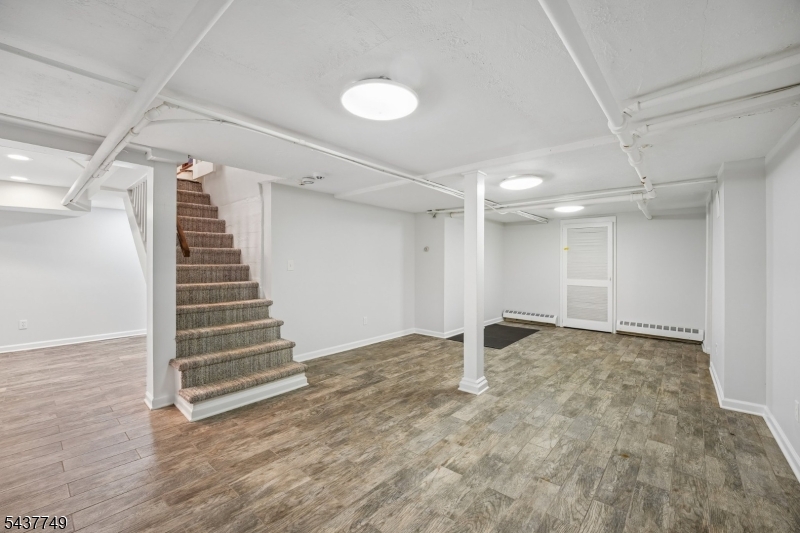 46 Stocker Rd