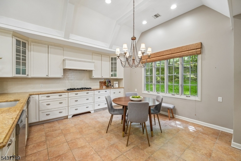 46 Stocker Rd