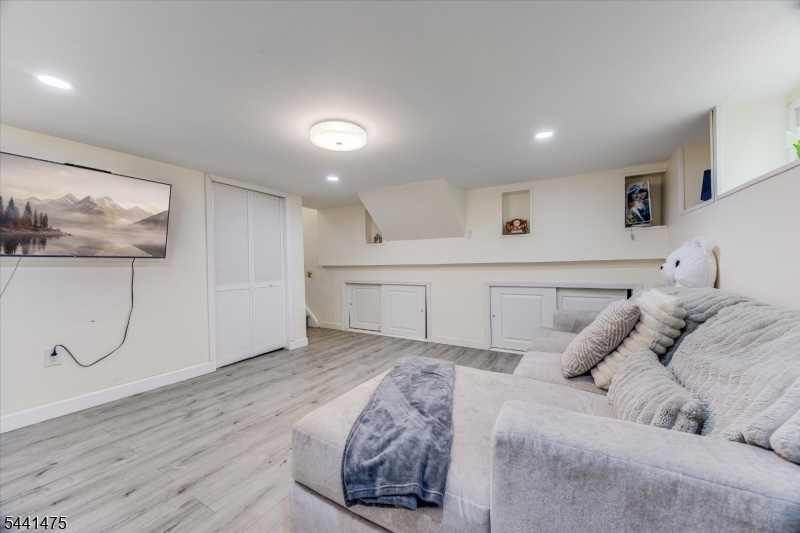 20 Haller Rd