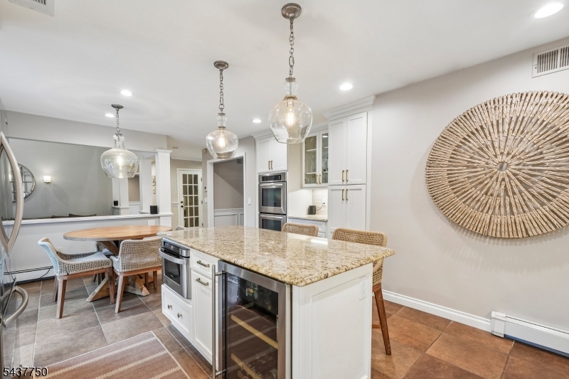 1 York Pl