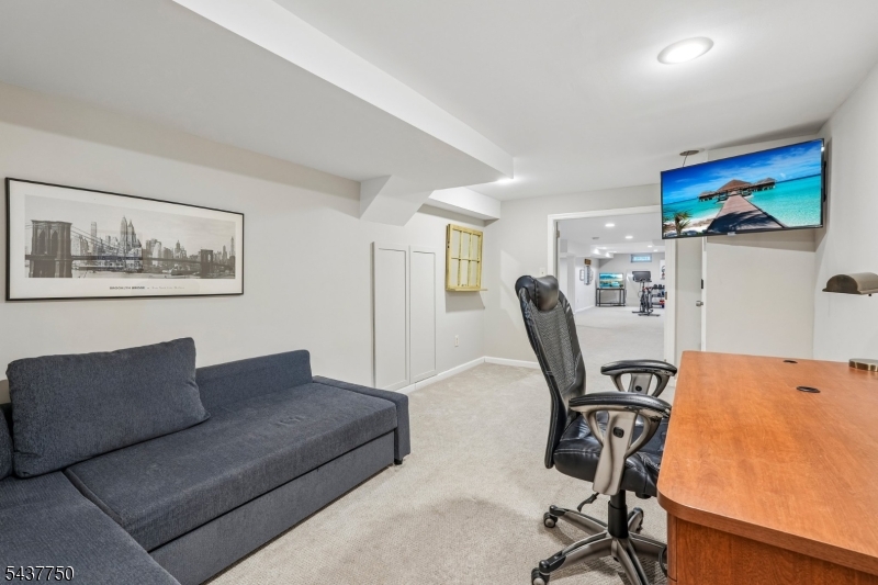 1 York Pl