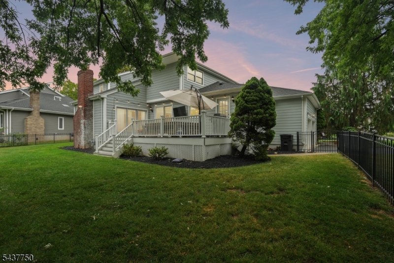 1 York Pl