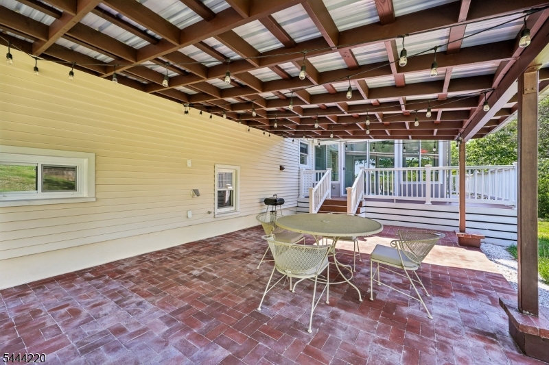 54 Mountainview Dr