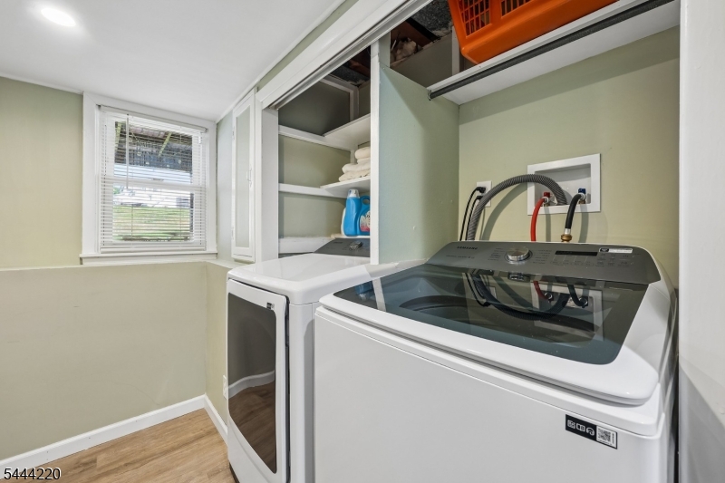 54 Mountainview Dr