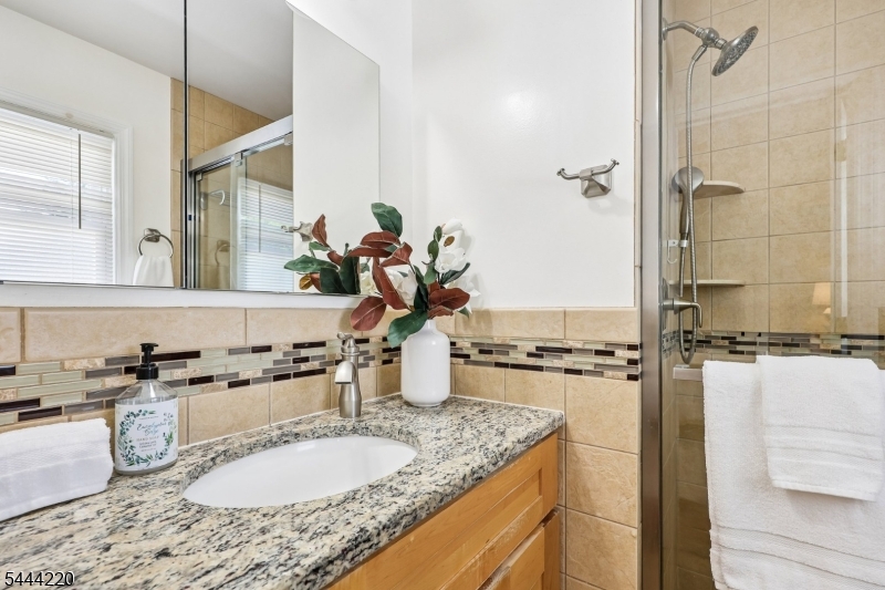 54 Mountainview Dr