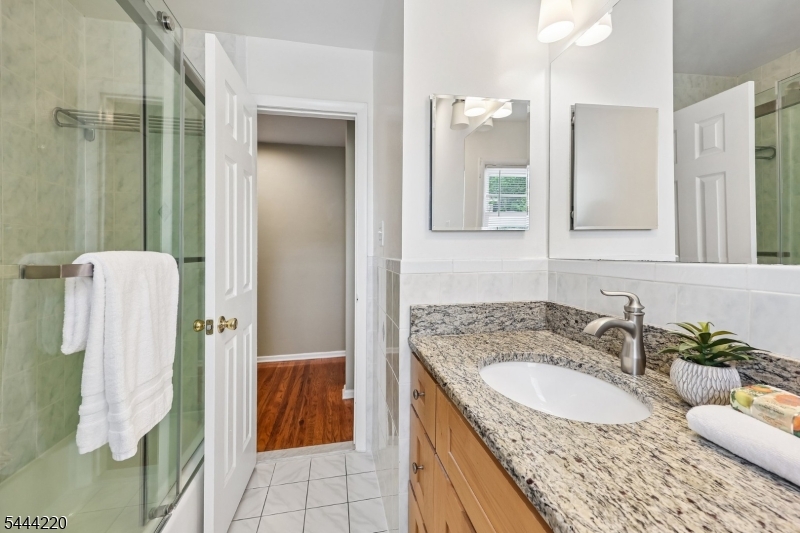 54 Mountainview Dr
