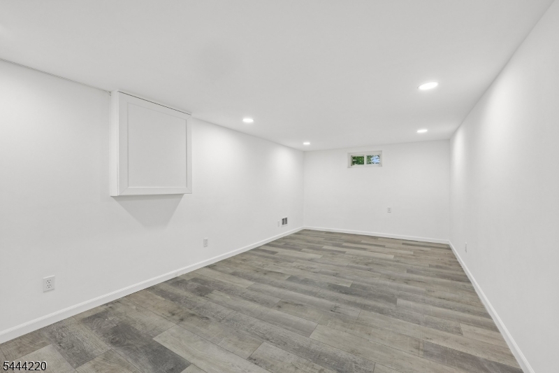 54 Mountainview Dr