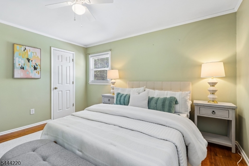 54 Mountainview Dr