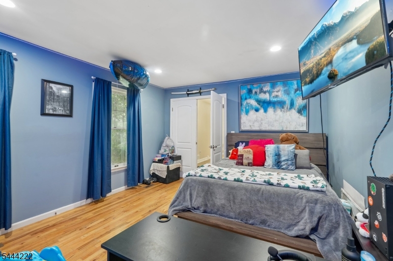 45 Fells Rd