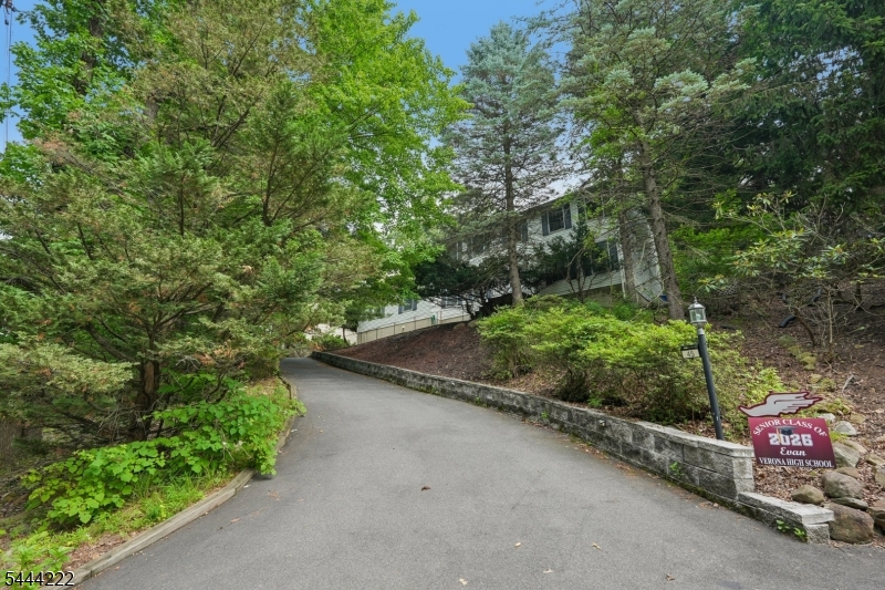 45 Fells Rd