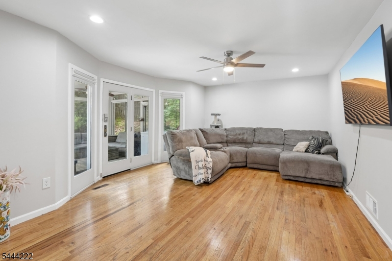 45 Fells Rd