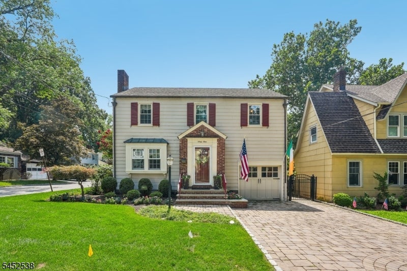 69 Newman Ave