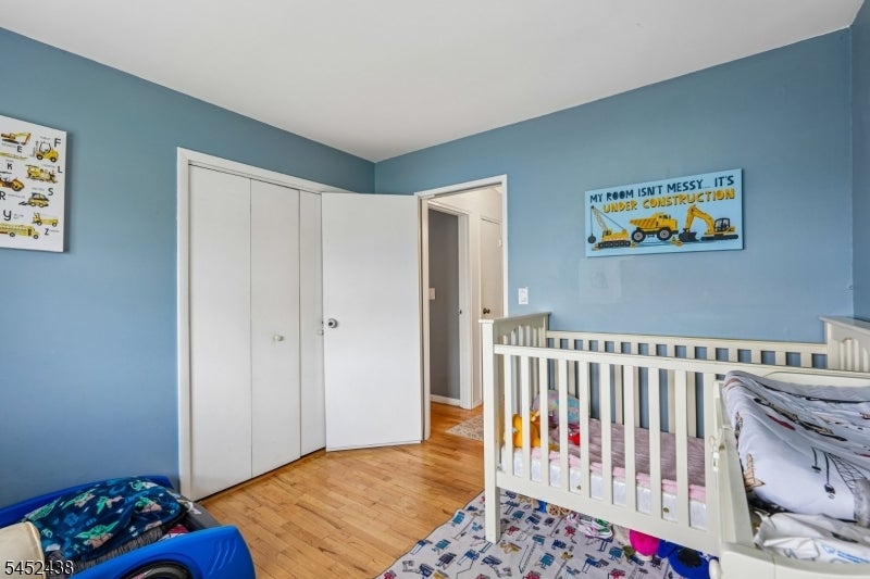 25 River Rd 3 B