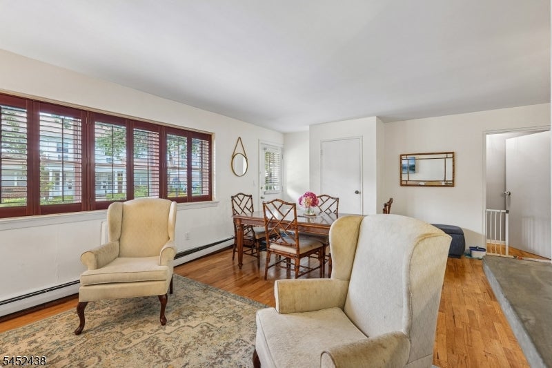 25 River Rd 3 B