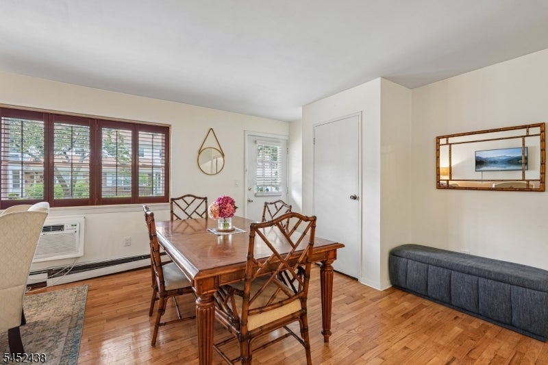 25 River Rd 3 B