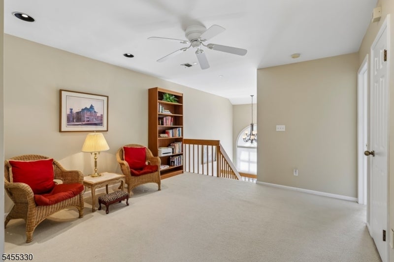 7 Dorset Cir