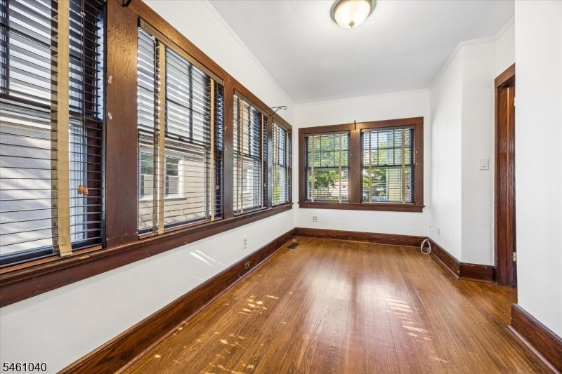 44 Walnut Cres