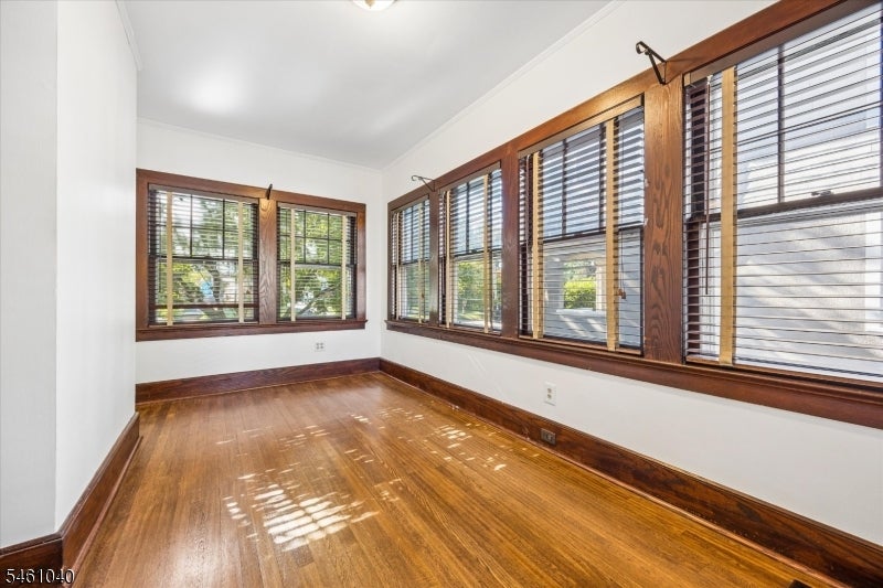 44 Walnut Cres