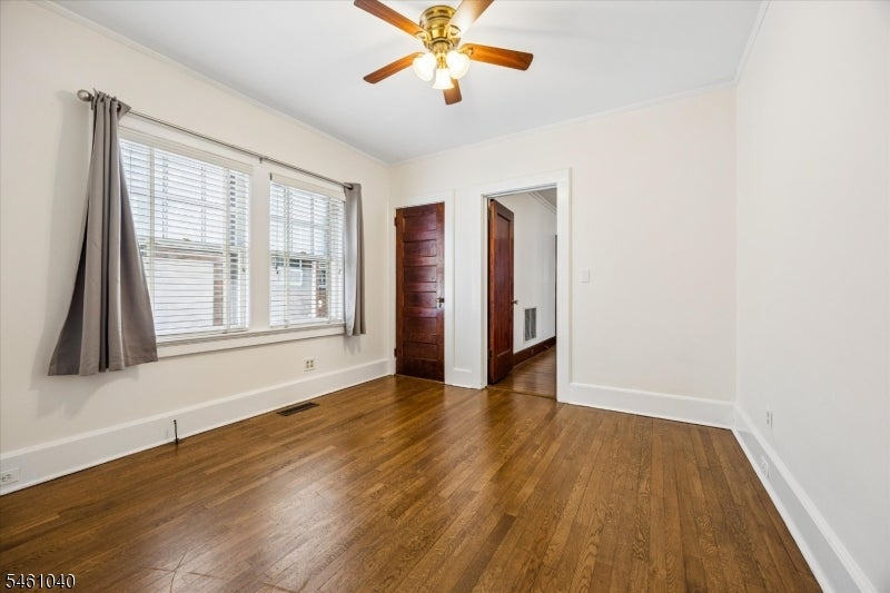 44 Walnut Cres