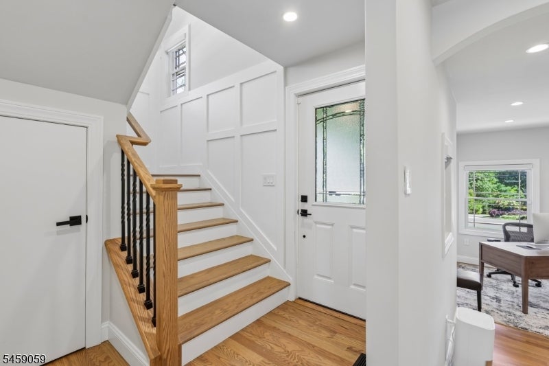 231 Mountain Ave