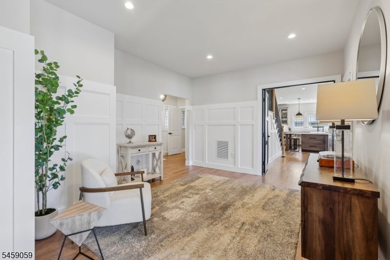 231 Mountain Ave