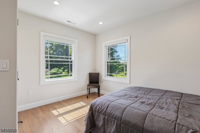 231 Mountain Ave