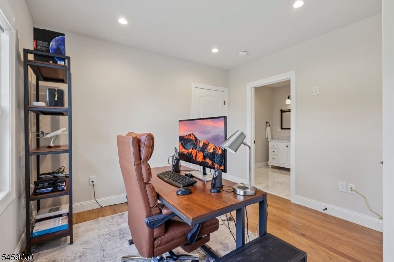 231 Mountain Ave