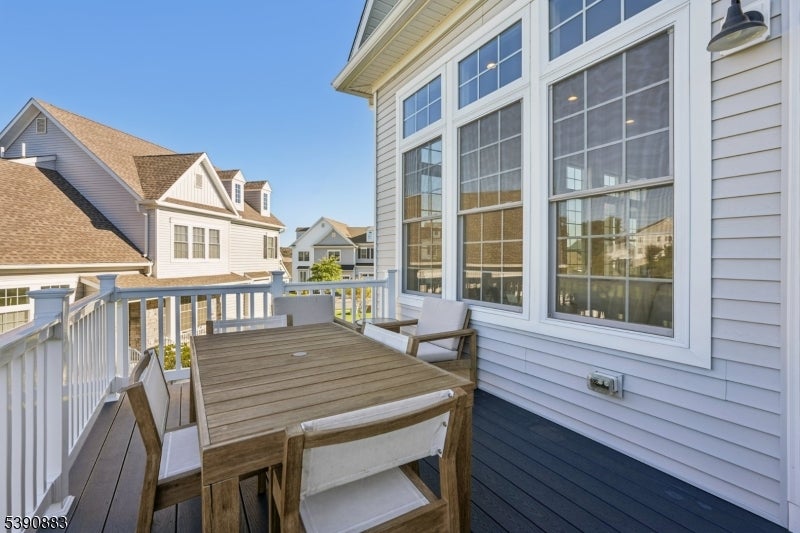 30 Juniper Ct